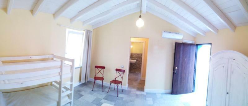 לינה וארוחת בוקר קסטיאדס Casale Diletta מראה חיצוני תמונה